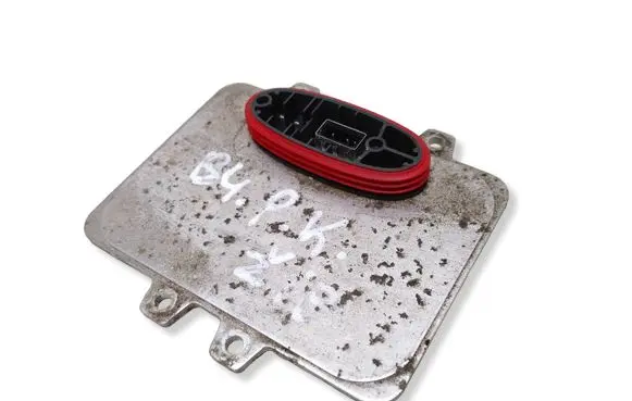 BMW 5 E60 E61 Headlight ballast module Xenon 5DV00900000 E1033582 D1S
