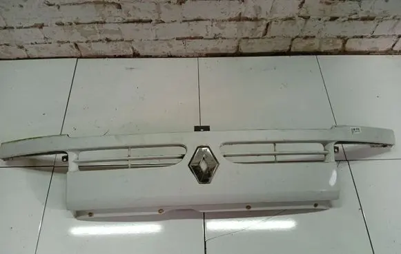 Renault Master II Front grill 7700352125