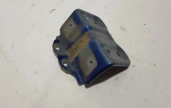 Renault Captur II Fender mounting bracket 663518628R