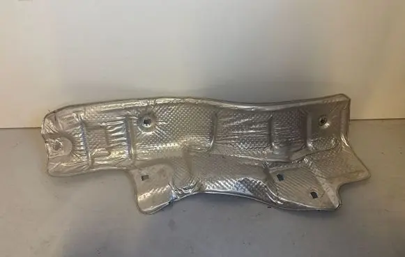 Dodge Durango Exhaust heat shield 68069895