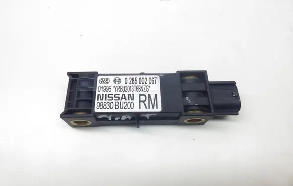 Nissan Almera Tino Airbag deployment crash/impact sensor 98830BU200 0285002067