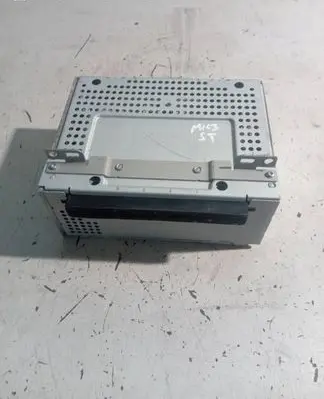 Ford Focus Radio/CD/DVD/GPS head unit F1BT18C815HAK