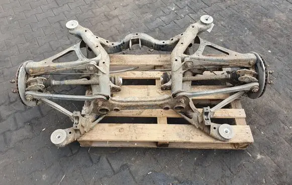 Porsche Cayenne (9PA) Rear axle beam 