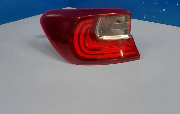 KIA Ceed Rear/tail lights 92401J7050 92401J70