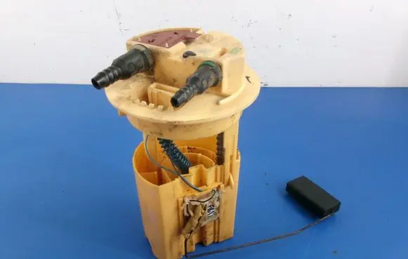 Peugeot Partner In-tank fuel pump 9658348280