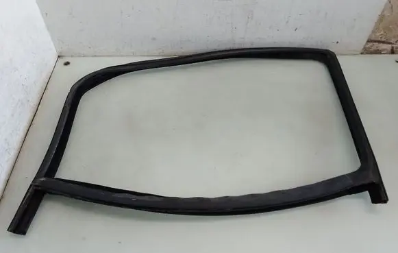 Citroen Nemo Rubber seal front coupe door 