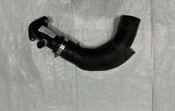 Jeep Wrangler Intercooler hose/pipe 68283403AA