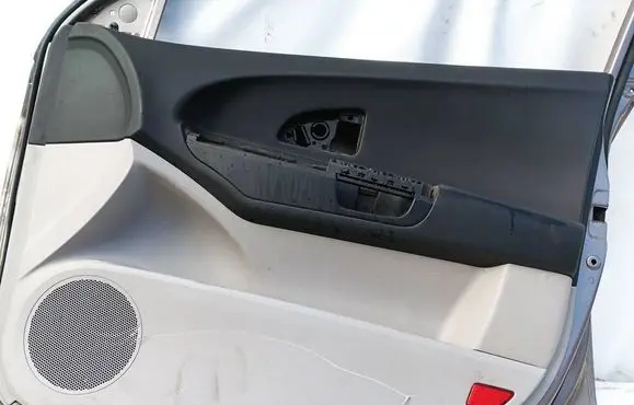 KIA Ceed Front door card panel trim