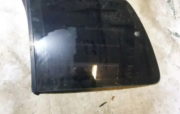 Renault Espace III Rear side window
