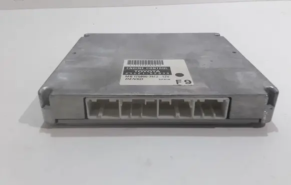 Toyota Corolla Verso AR10 Engine control unit/module 896610F090 1758007612