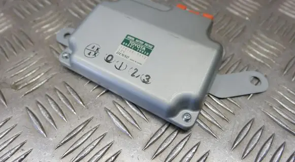 Lexus GS 300 350 430 450H Other control units/modules 8989230010