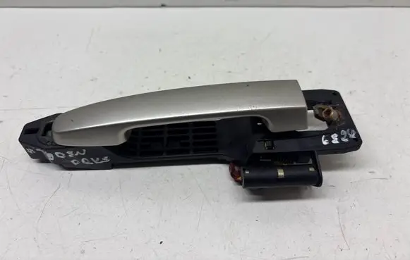 Toyota Corolla Verso E121 Front door exterior handle