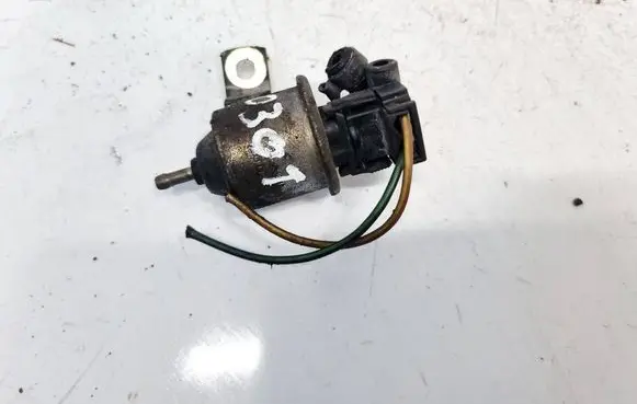 Valve vacuum