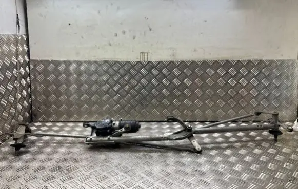 Honda Civic Front wiper linkage and motor 32272