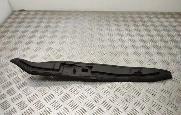 Citroen C3 Picasso Fender end trim 9684100480