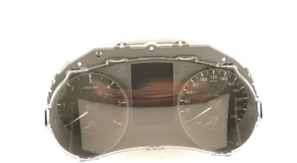 Nissan X-Trail T32 Speedometer (instrument cluster) 7FV1AAJUU