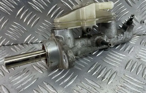 Honda Civic Master brake cylinder 