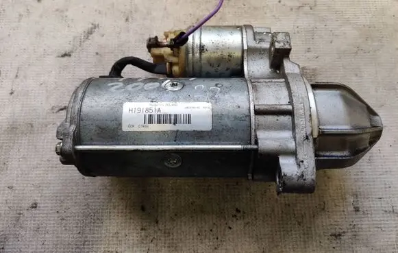 Mercedes-Benz Vito Viano W639 Starter motor H191851A 432644