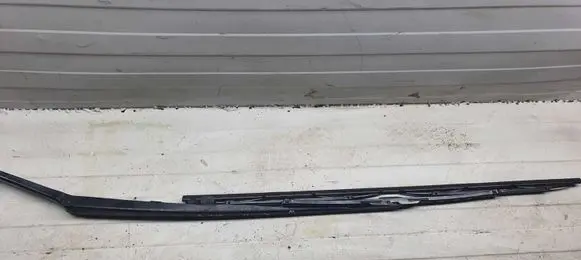BMW 3 E46 Windshield/front glass wiper blade NOCODE