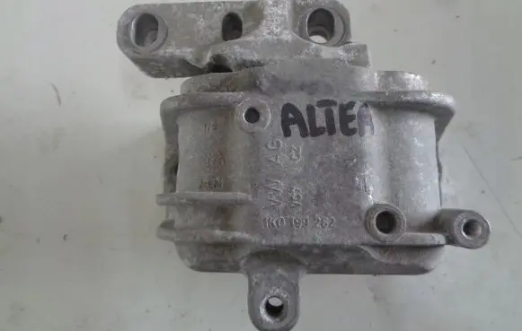 Seat Altea Engine mount bracket 1K0199262
