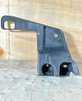 BMW X3 E83 Bumper support mounting bracket corner 3400955 51123400955