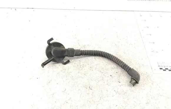 Volkswagen PASSAT B5 Breather hose/pipe 3B1820701 3B1816311