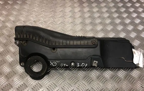 BMW X5 E70 Engine cover (trim) 15383001