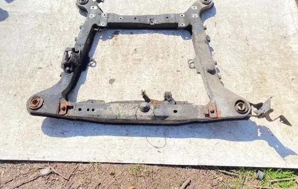 Volvo S70 V70 V70 XC Front subframe