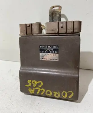 Toyota Corolla Verso E121 Fuel injection control unit/module 8987120030 1310001041