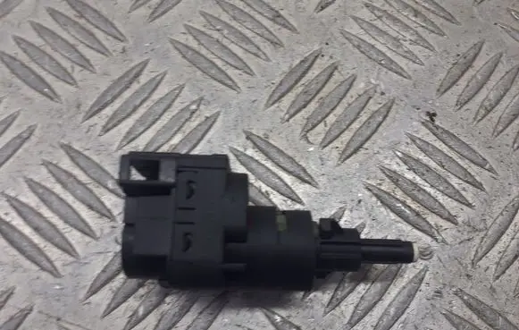 Volkswagen Fox Brake pedal sensor switch 6Q0945511