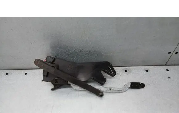 Coolant heater control valve