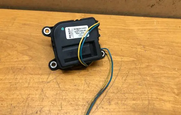 Renault Kangoo I Air flap motor/actuator 1271309A0 54083
