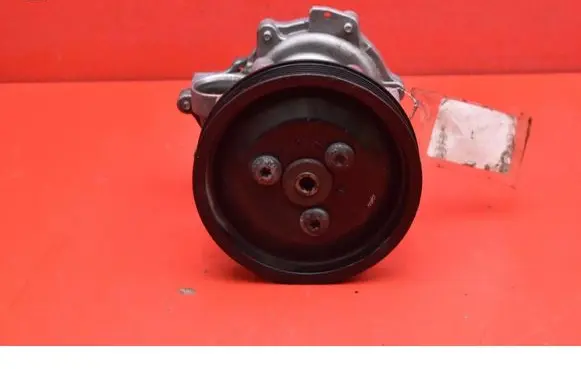 BMW X3 E83 Power steering pump 6769598