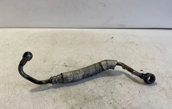 BMW X3 E83 Turbo turbocharger oiling pipe/hose