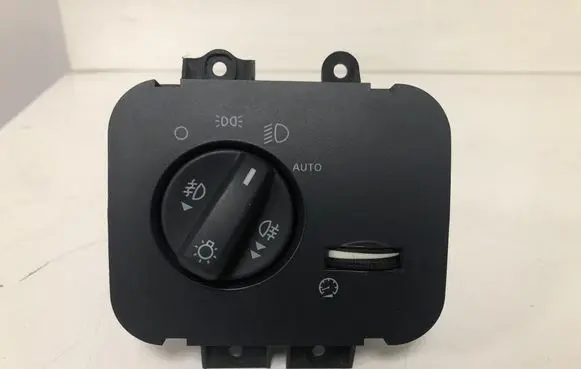 Land Rover Discovery 3 - LR3 Light switch YUD501480PVJ YUD501480 04059584