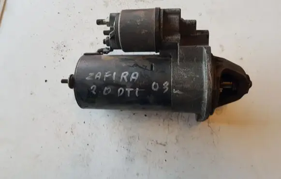 Opel Zafira A Starter motor