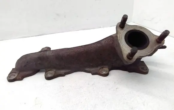 Honda CR-V Exhaust manifold