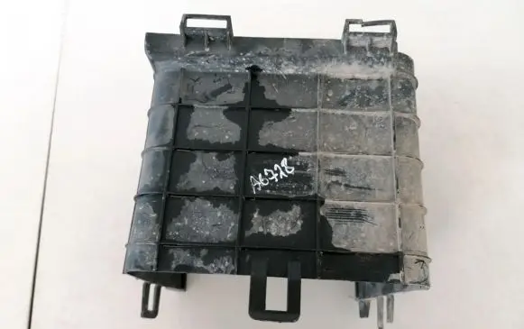 Battery box tray