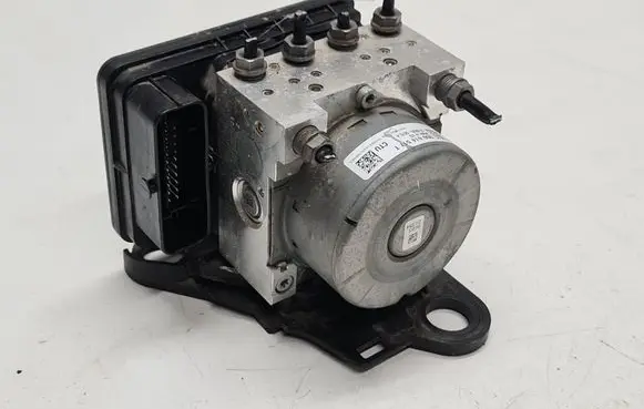 Seat Leon (5F) ABS Pump 3Q0614517T 3Q0907379T