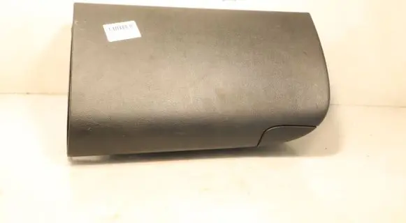 KIA Ceed Glove box