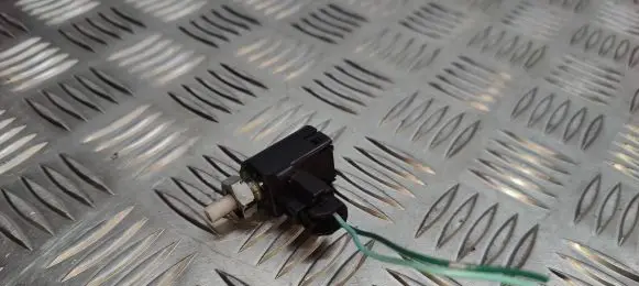 Clutch pedal sensor
