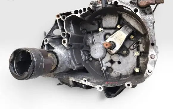 Mitsubishi Carisma Manual 5 speed gearbox JC5225 329850221 7700600520