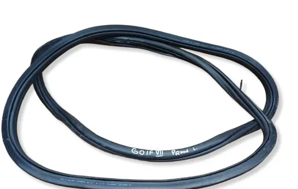 Volkswagen Golf VII Front door rubber seal 5G4867911