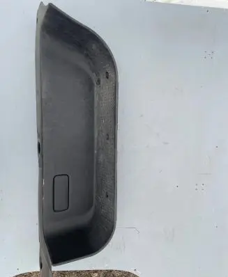 Opel Vivaro Front sill trim cover 9385778