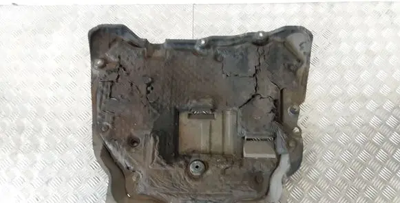 Fiat 500X Engine splash shield/under tray