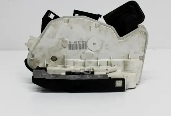 Volkswagen Golf VI Coupe door lock (next to the handle) 5K2837015B