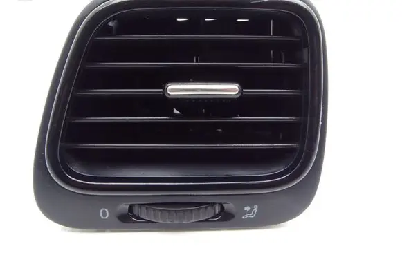 Volkswagen Scirocco Dashboard air vent grill cover trim 1Q0819703J 1Q0819709B