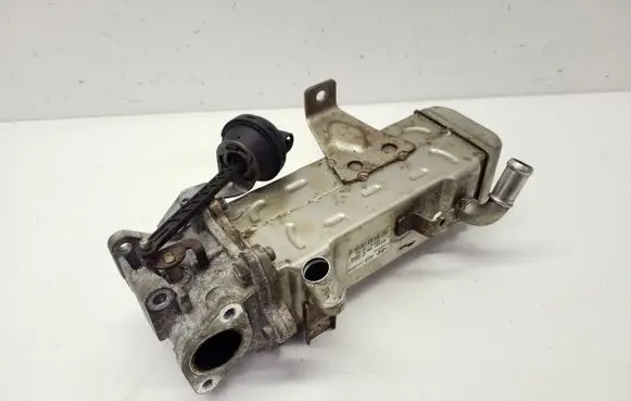 Hyundai ix35 EGR valve 284162F140