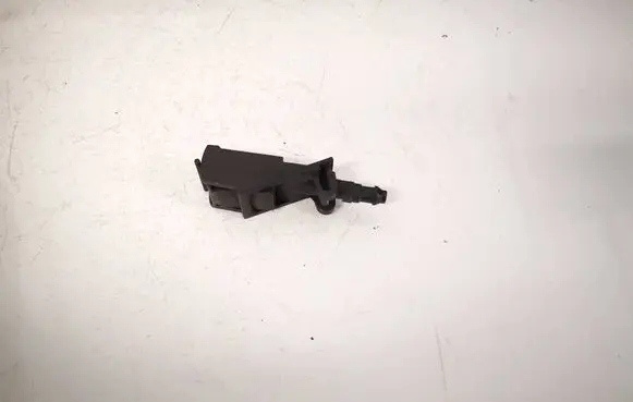 Volkswagen Bora Windshield washer spray nozzle 6E0955985