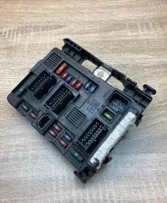 Peugeot 307 Central body control module